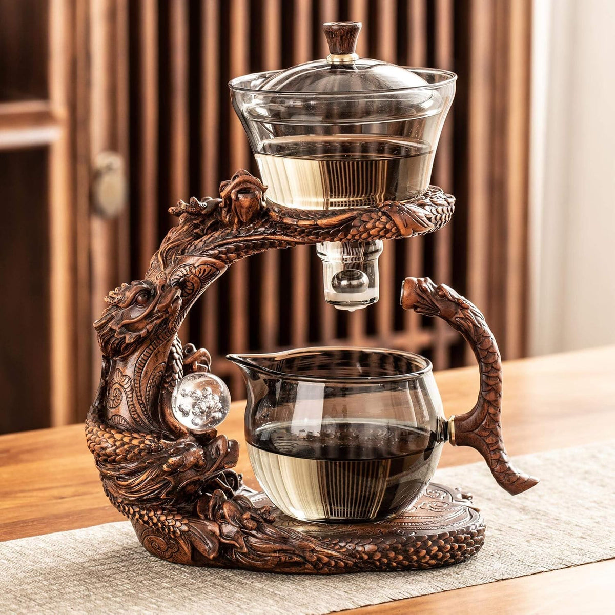 Tavéra Dragon Teapot